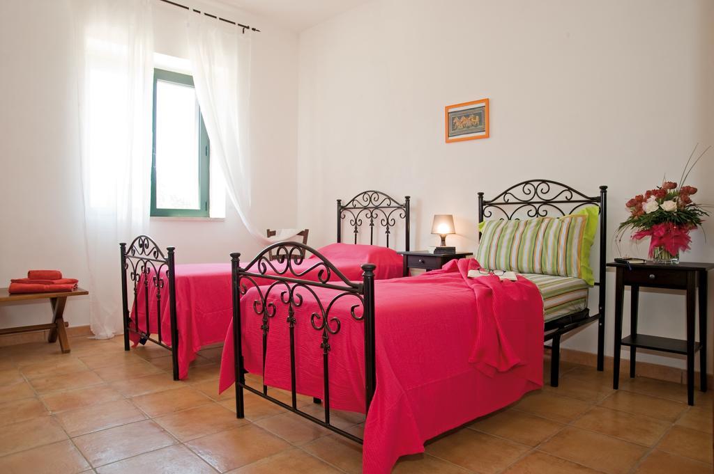 Tenuta Badessa Casalabate Ruang foto