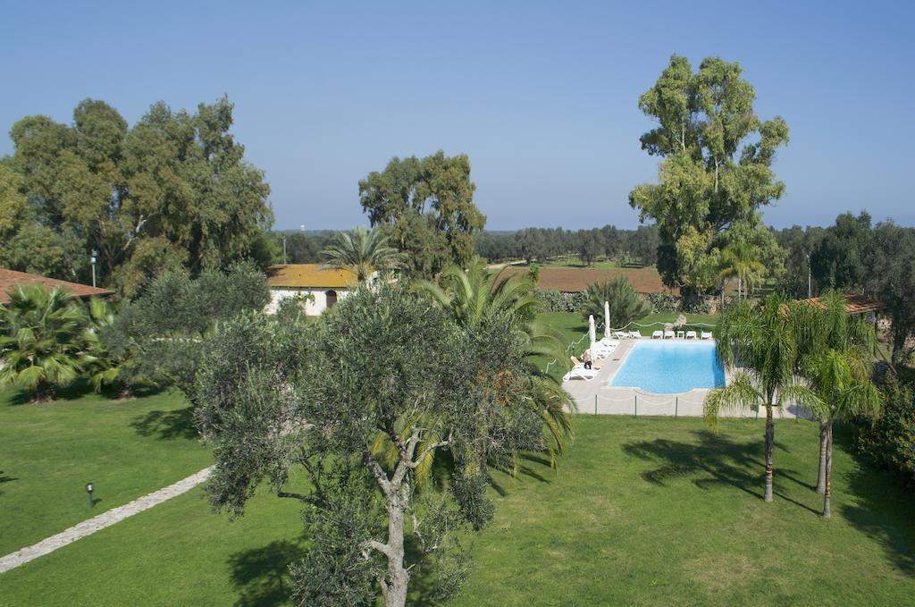 Tenuta Badessa Casalabate Bagian luar foto